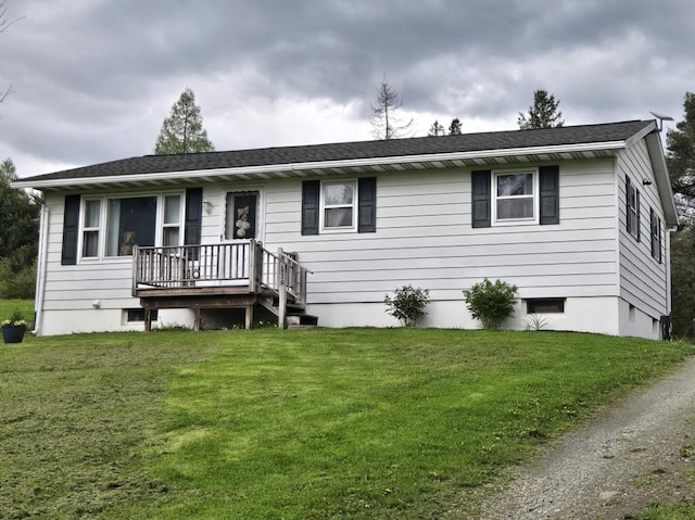 118 Milton Ln, Warren Center, PA 18851 - single story home featuring a front lawn