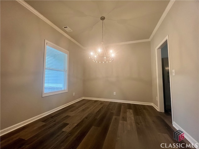 unfurnished room featuring crown molding, wood-type flooring, and a notable chandelier