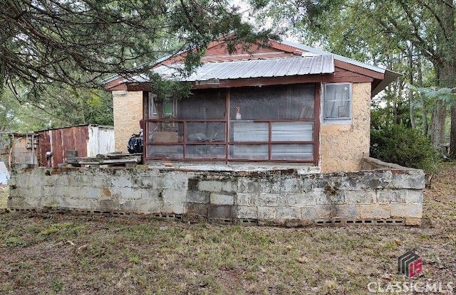 view of side of property