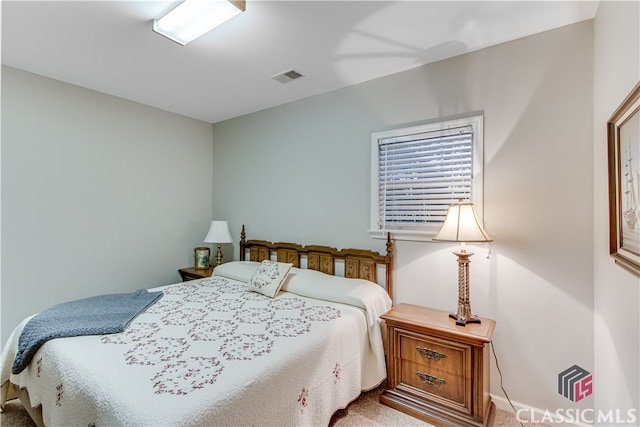 bedroom featuring carpet flooring