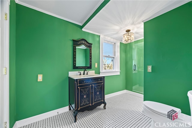 bathroom featuring a shower stall, toilet, crown molding, baseboards, and a chandelier