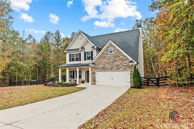 view of front of home featuring a porch and a front lawn