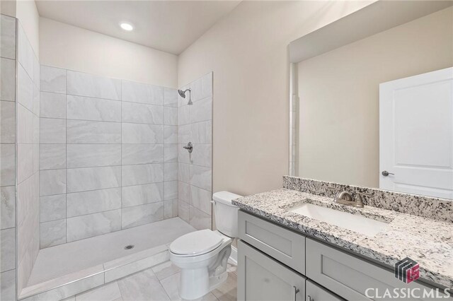 1745 Silo Bnd Unit 16, Watkinsville, GA 30677 - full bath featuring tiled shower, toilet, and vanity