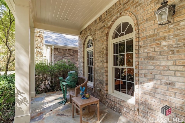 view of patio featuring covered porch