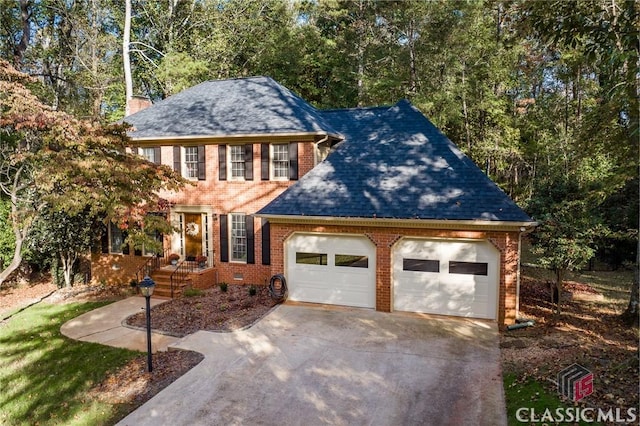 view of front facade with a garage