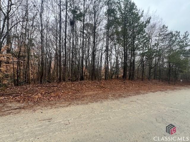 Listing photo 2 for 0 Broad River Rd, Carlton GA 30627