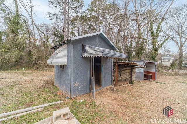 view of outbuilding