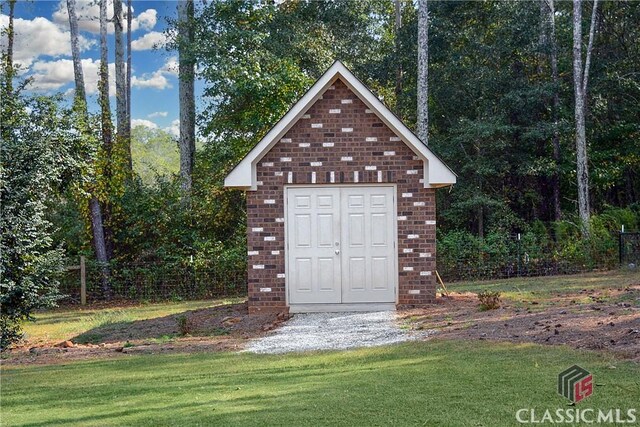 1750 Ryland Hills Dr, Watkinsville, GA 30677 - garage with fence