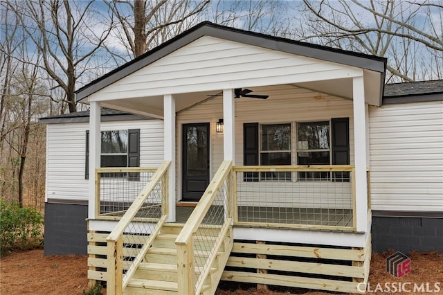 doorway to property featuring a porch