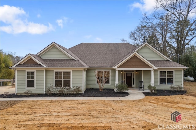 craftsman-style house with a porch