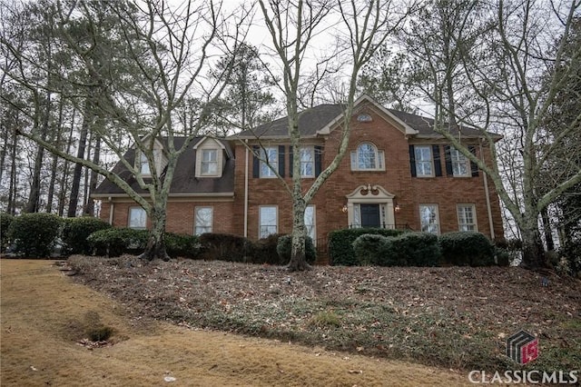 view of colonial inspired home