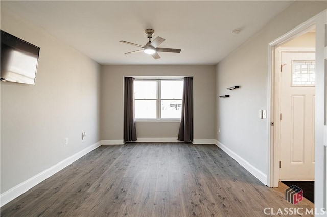 unfurnished room featuring wood-type flooring and ceiling fan