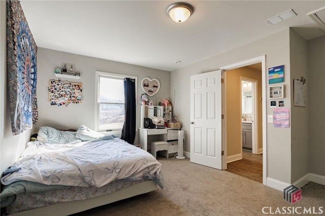 view of carpeted bedroom