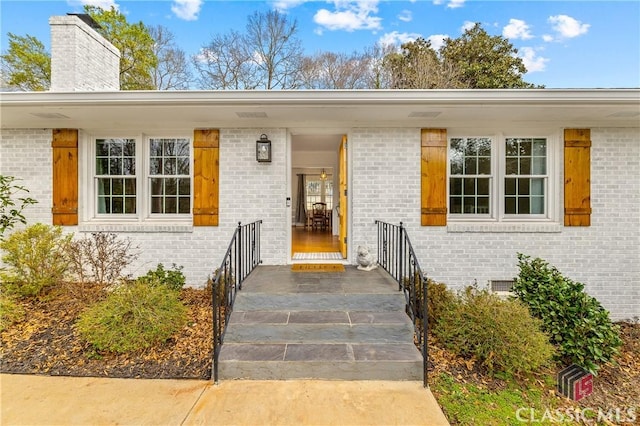 view of property entrance