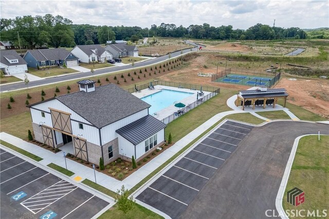 216 Montview Dr, Jefferson, GA 30549 - aerial view of a pool area
