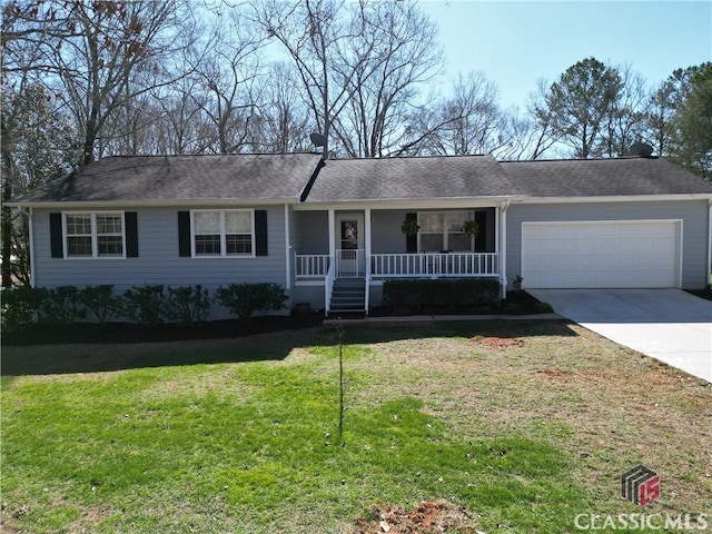 ranch-style home featuring a shingled roof, covered porch, a garage, driveway, and a front lawn