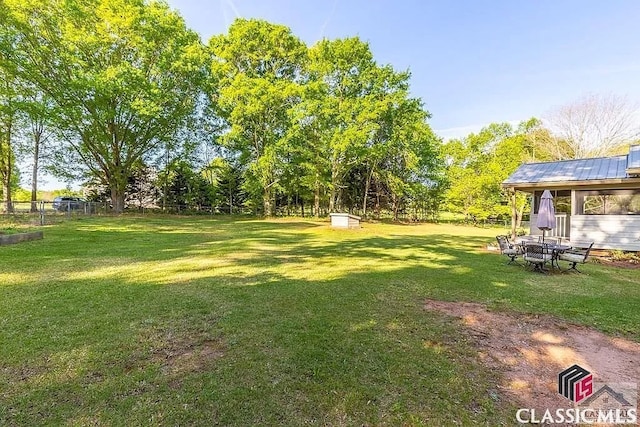 view of yard with fence