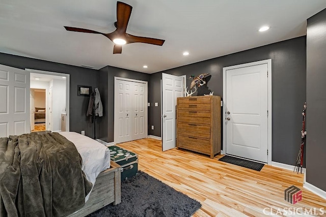 bedroom featuring visible vents, a ceiling fan, recessed lighting, light wood finished floors, and baseboards