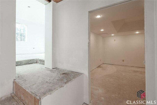 1050 Eugene Ln, Madison, GA 30650 - empty room featuring concrete floors and recessed lighting