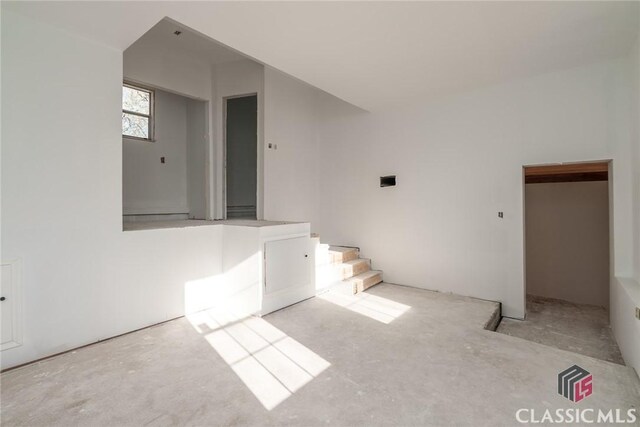 1050 Eugene Ln, Madison, GA 30650 - view of empty room