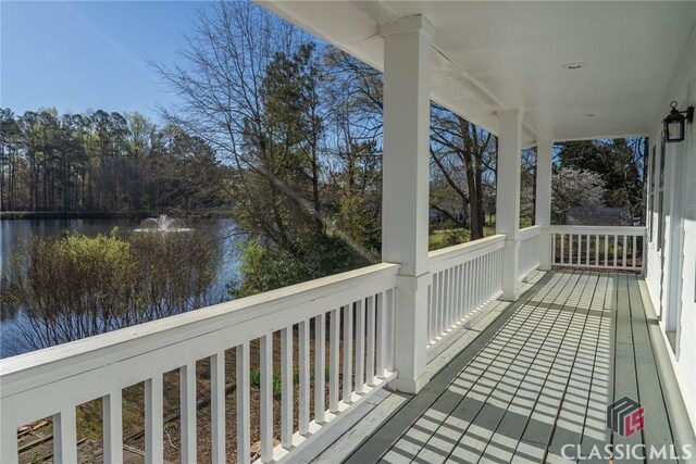 1050 Eugene Ln, Madison, GA 30650 - balcony with a water view