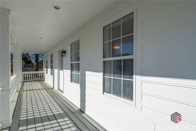1050 Eugene Ln, Madison, GA 30650 - wooden deck featuring a porch