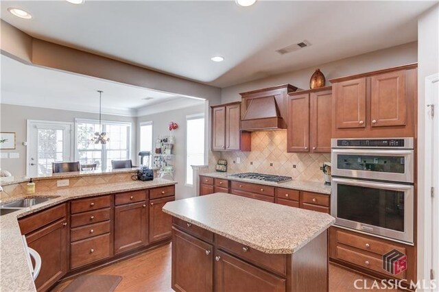 6706 Mill Rock Ct, Hoschton, GA 30548 - living room featuring ceiling fan, baseboards, carpet, and visible vents