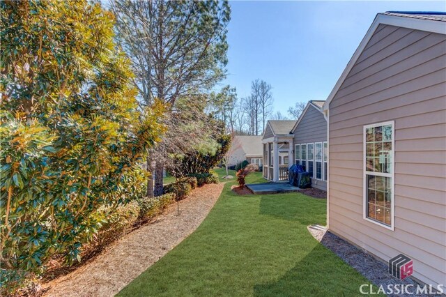 6706 Mill Rock Ct, Hoschton, GA 30548 - view of exterior entry with french doors