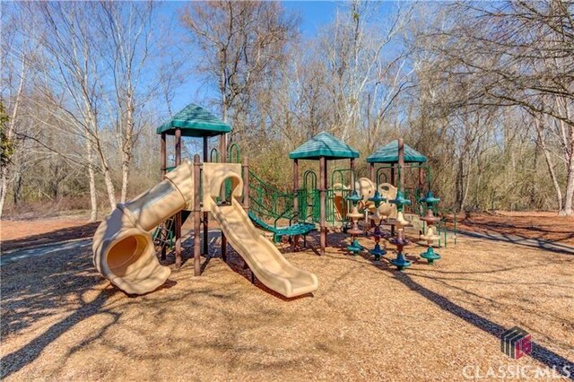 6706 Mill Rock Ct, Hoschton, GA 30548 - aerial view
