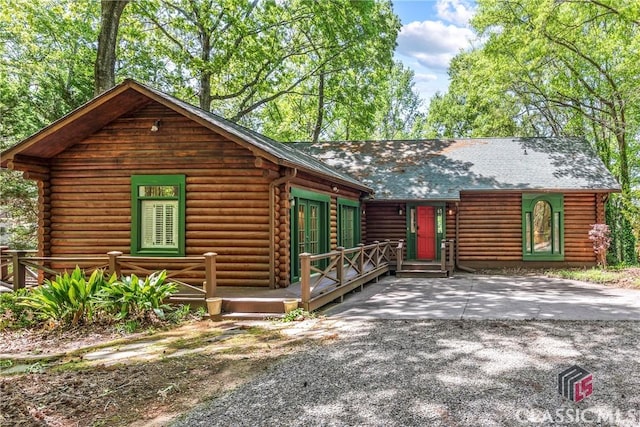 log cabin featuring log exterior