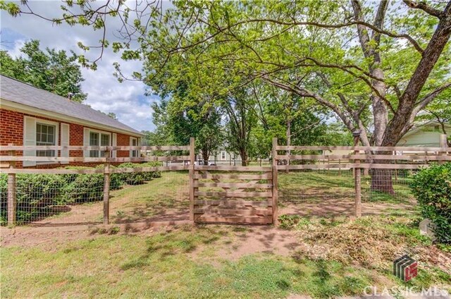 362 Sims St, Maysville, GA 30558