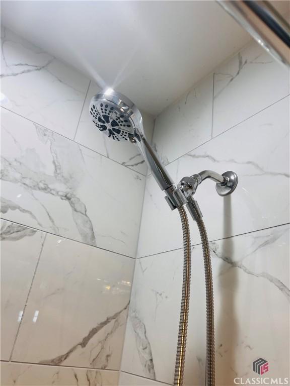 interior details with tiled shower