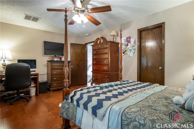 749 Diamond Hill Colbert Rd, Colbert, GA 30628 - bedroom with visible vents, wood finished floors, and a ceiling fan