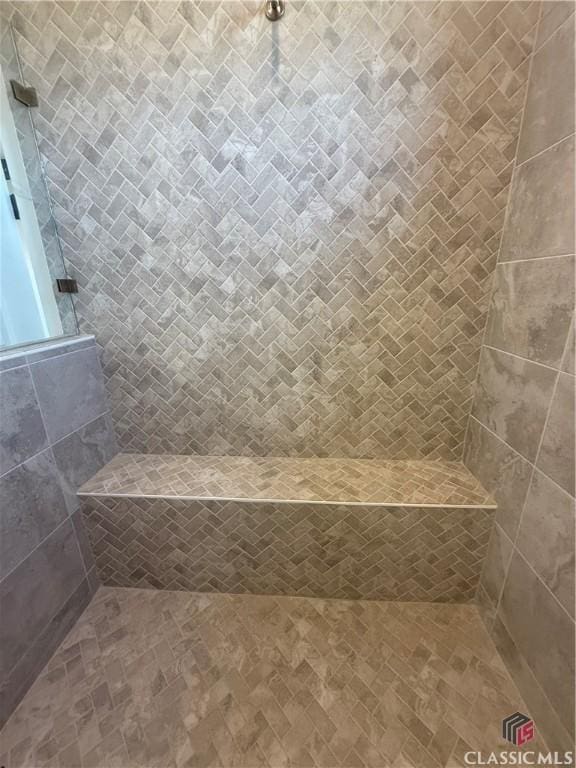 1200 Askew Trl, Greensboro, GA 30642 - bathroom featuring a tile shower