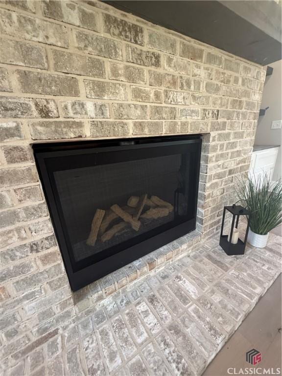 1200 Askew Trl, Greensboro, GA 30642 - detailed view of a fireplace