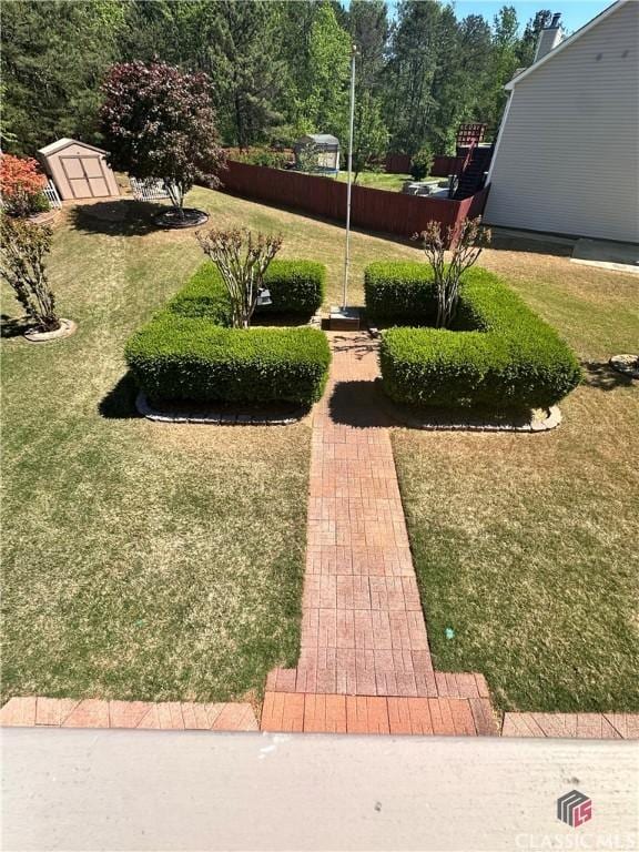 view of yard featuring fence