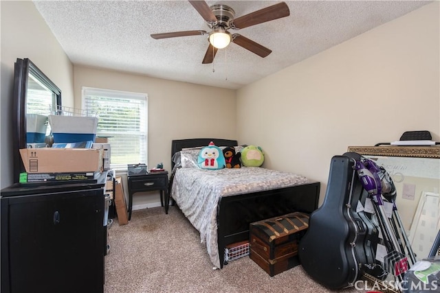 35 Good Hope Rd, Colbert, GA 30628 - bedroom with light carpet, a textured ceiling, and a ceiling fan