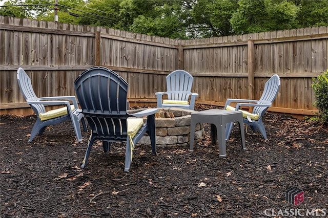 172 N Second St, Madison, GA 30650 - view of yard with fence and an outdoor fire pit