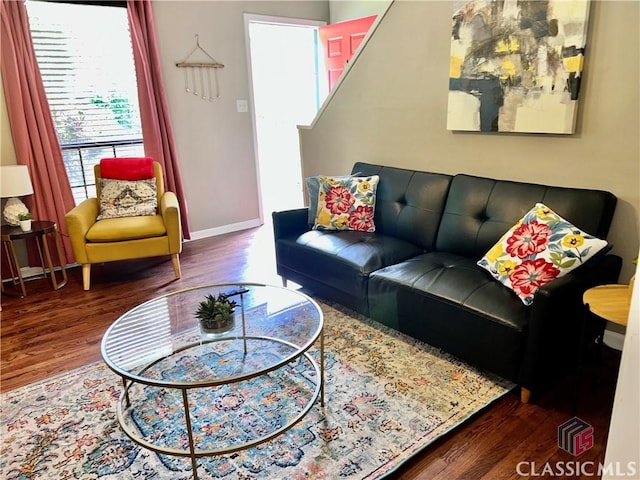 256 Cherokee Rdg, Athens, GA 30606 - living area featuring wood finished floors and baseboards