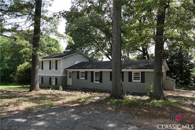 348 Jefferson River Rd, Athens, GA 30607 - tri-level home featuring driveway