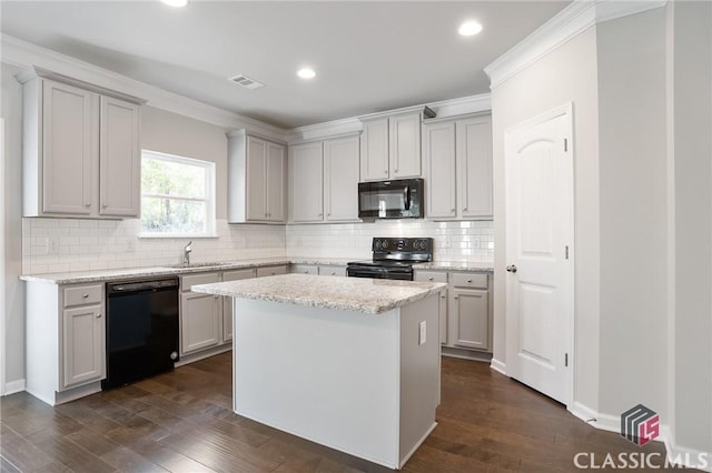 174 Water Oak Way, Crawford, GA 30630 - kitchen featuring black appliances, a sink, gray cabinets, decorative backsplash, and recessed lighting