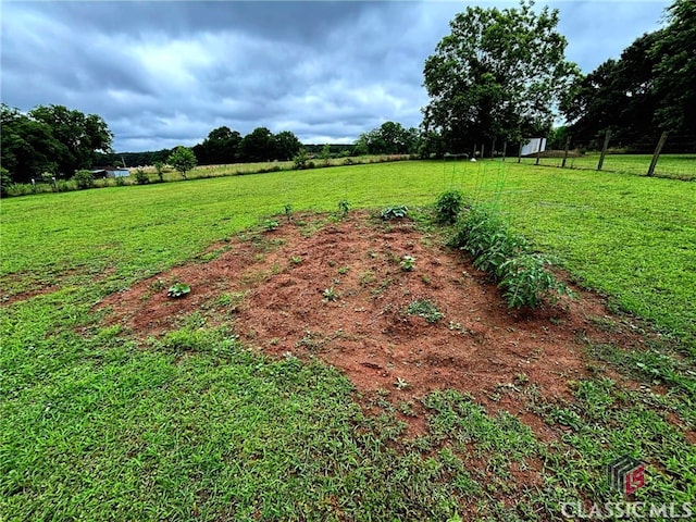 75 Gunnell Rd, Comer, GA 30629 - view of green lawn