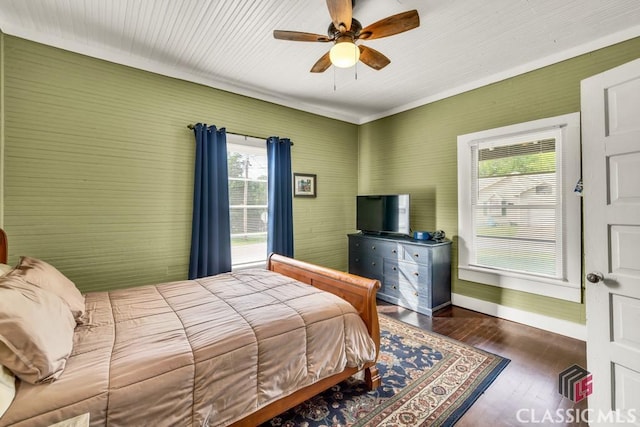99 Hickory St, Commerce, GA 30529 - bedroom with wood finished floors, baseboards, and ceiling fan