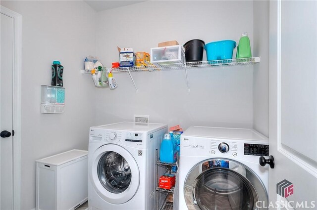 176 Brant Cir, Jefferson, GA 30549 - laundry area featuring separate washer and dryer