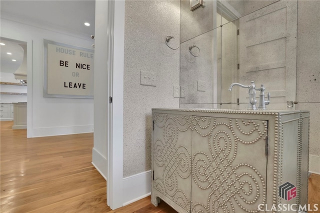 710 Cox Rd, Milton, GA 30075 - bathroom with wood finished floors and recessed lighting