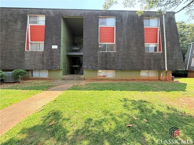 168 Scandia Cir, Athens, GA 30605 - a-frame style home with a front lawn