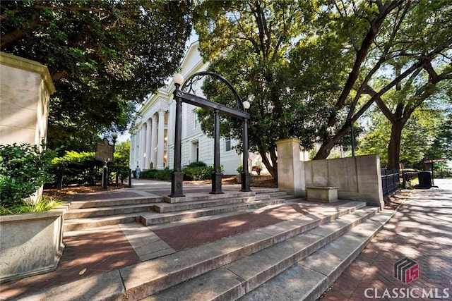 131 E Broad St Unit 506, Athens, GA 30601 - view of patio / terrace