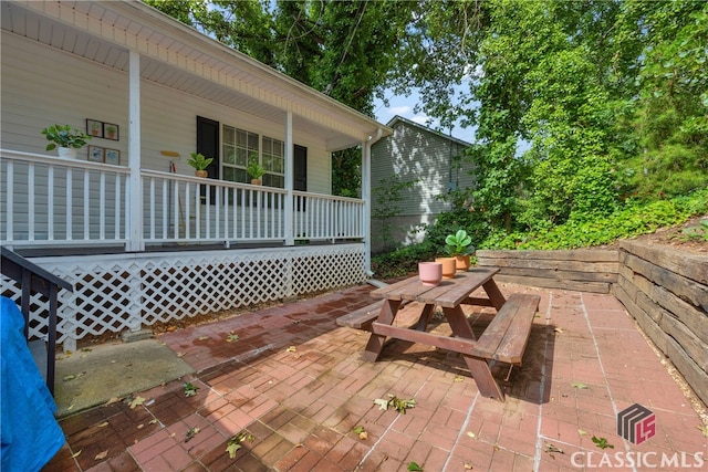 5480 Apache Trl, Gainesville, GA 30506 - view of covered porch