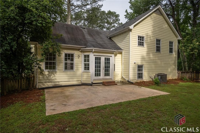 170 Chadds Walk, Athens, GA 30606 - back of property with french doors and a patio