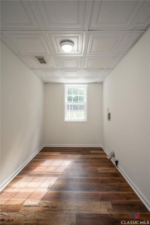 170 Chadds Walk, Athens, GA 30606 - spare room featuring an ornate ceiling and wood finished floors